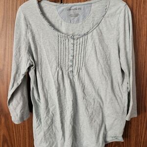 Eddie Bauer Light Gray Long Sleeve Top